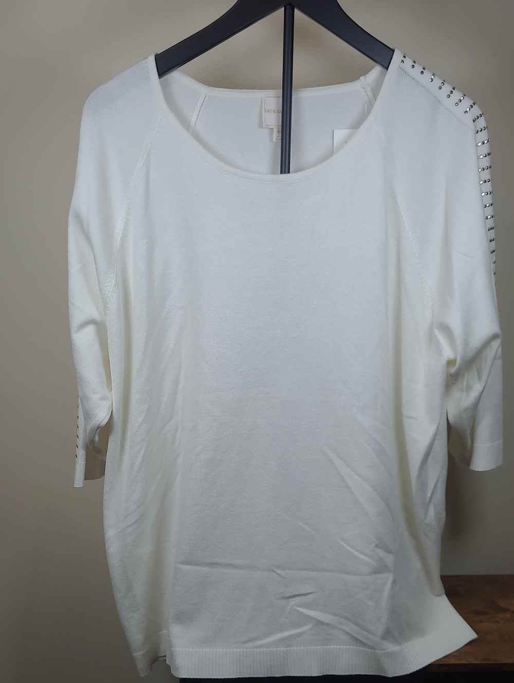 NWT Zac & Rachel Creamy White Boatneck Top with Gold Stud Sleeve Detail size 3X